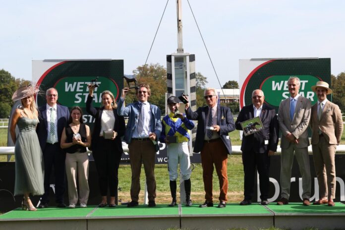 Siegerehrung nach Goliaths Triumph im WETTSTAR.de 155. Grosser Preis von Baden