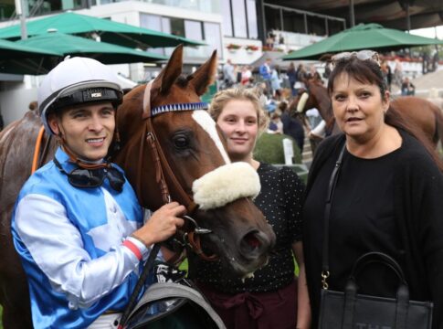 Blume-Sieg mit Nova Gorica – Ziel steht goldrichtig Nova Gorica siegt unter Thore Hammer-Hansen