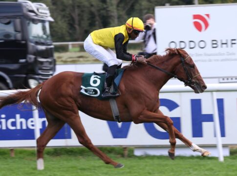 Sieg mit Wow-Faktor: Soreanga für Fährhof und Wöhler Soreanga siegt unter Eduardo Pedroza im Gro§er Preis der Privatbank ODDO BHF, Junioren-Preis, L.