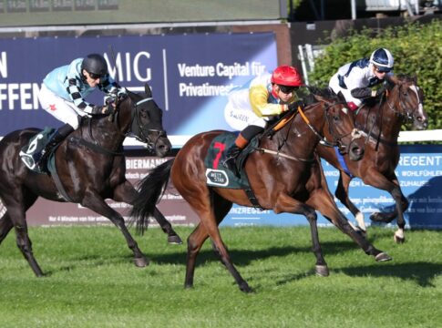 Nächster Favoritensieg: Veneziana macht Glanz-Stallparade klar Veneziana siegt unter Thore Hammer-Hansen