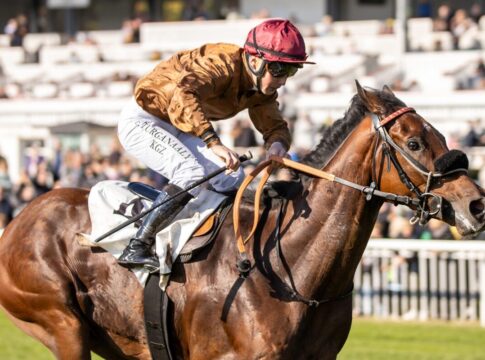 Love Me Tender siegt unter Esentur Turganaaly Uulu