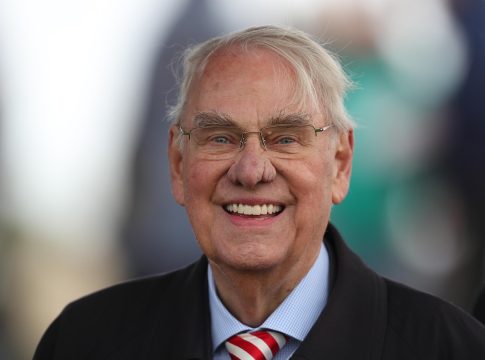 Hicksts Sedano: 225.000 Euro-Kauf mit Jockey-Club Nennung debütiert Albrecht Woeste