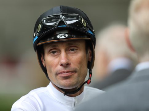 Pietsch auf Düx angegeben - Aber kommt der Hengst überhaupt ins Derby? Alexander Pietsch