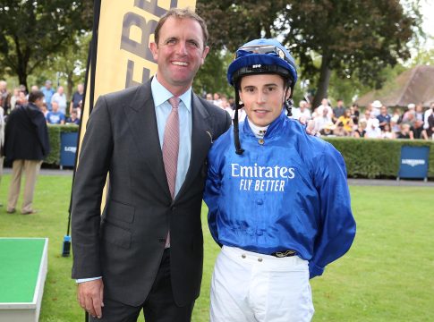 Kentucky-Doppel und Guineas-Doppel: Desert Flower für Godolphin Charlie Appleby (li.) mit William Buick