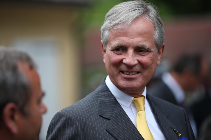 Dr. Christoph Berglar Dr. Christoph Berglar