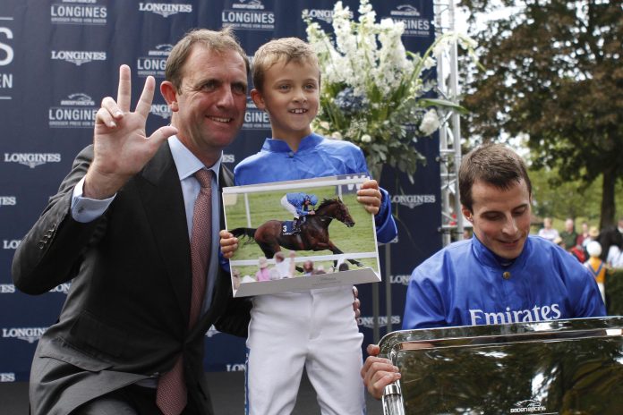 Charlie Appleby (li.) ist mit seinen Pferden oft zu Gast in Deutschland Charlie Appleby (li.) ist mit seinen Pferden oft zu Gast in Deutschland