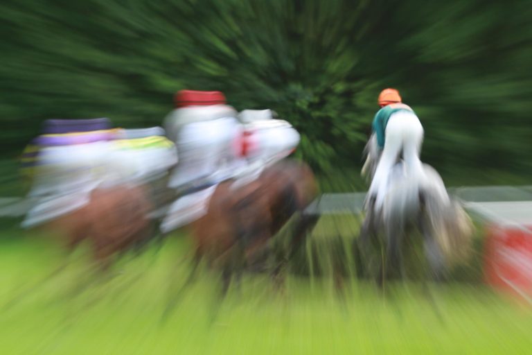 Kingston Hill ist der König im St. Leger von Doncaster