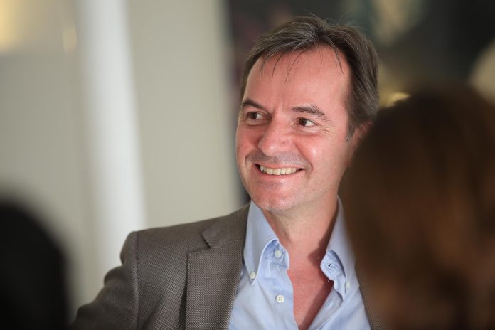 Dr. Andreas Jacobs Dr. Andreas Jacobs