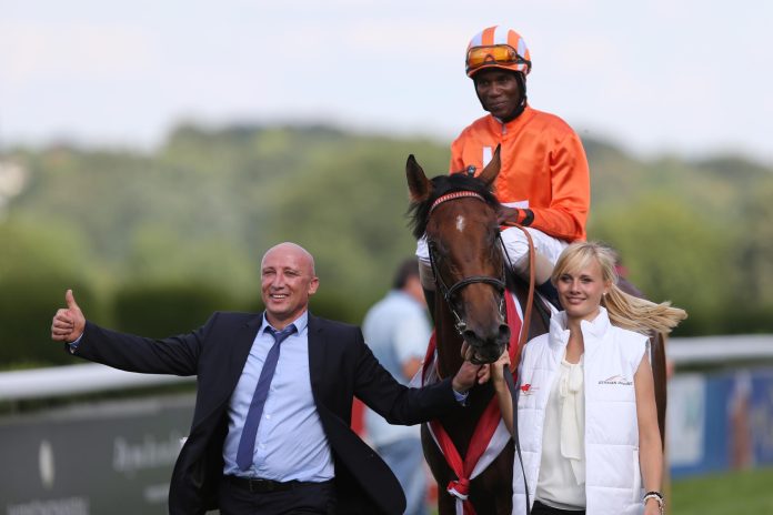 Penelopa nach ihrem Sieg im Henkel-Preis der Diana Penelopa nach ihrem Sieg im Henkel-Preis der Diana