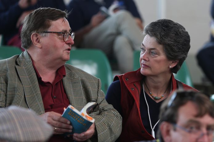 Peter Brauer und Beatrix Mülhens-Klemm (Archiv)