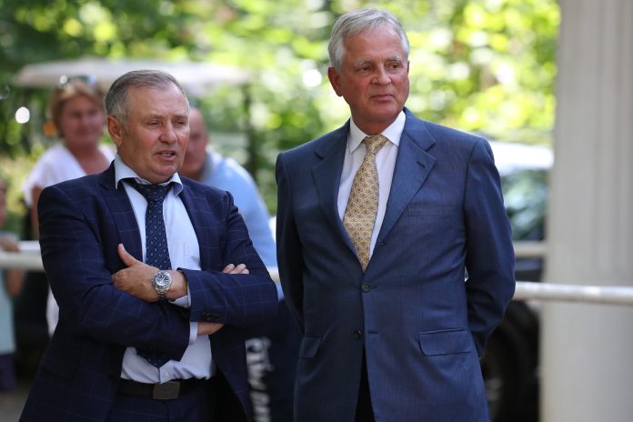 Waldemar Hickst und Dr. Christoph Berglar (v.li.) Waldemar Hickst und Dr. Christoph Berglar (v.li.)